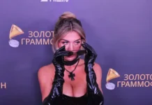 Семья Яниса Тиммы делится откровенными переживаниями об Анне Седоковой semya yanisa timmy delitsya otkrovennymi perezhivaniyami ob anne sedokovoj-pux-su-0