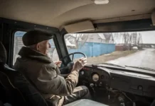 Юлия Полянская объясняет, как найти работу после 50 и овладеть WhatsApp и Word yuliya polyanskaya obyasnyaet kak najti rabotu posle 50 i ovladet i -pux-su-0