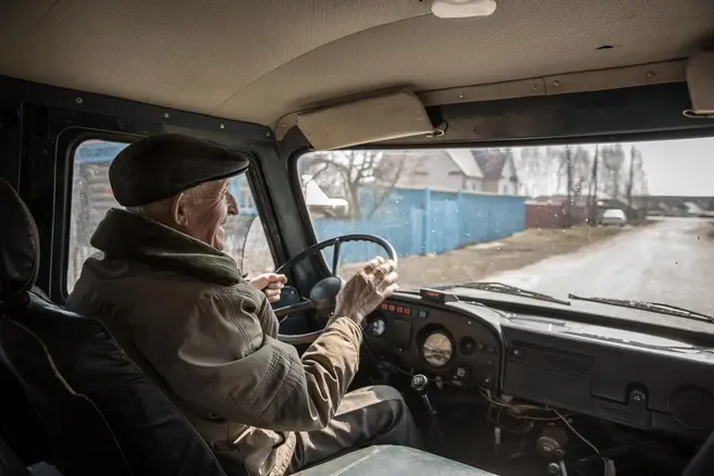 У возрастных кандидатов есть и преимущества для работодателя: большой опыт, ответственность, стабильность, полезные связи | Источник: Александр Ощепков / NGS.RU