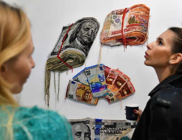 Эксперты Финама и ЦБ РФ анализируют будущее динамики рубля-0