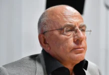 Генпрокуратура приостановила полномочия Александра Запесоцкого в СПбГУП genprokuratura priostanovila polnomochiya aleksandra zapesoczkogo v spbgup-pux-su-0