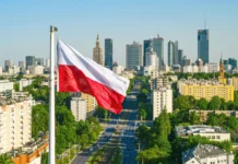 iolanta dembecz i donald tusk podcherkivayut bezopasnost polshi s nato-pux-su-0