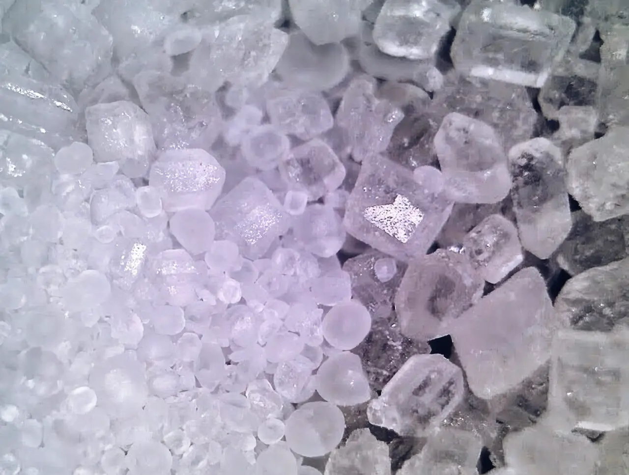 Медицинский университет Киото и House Foods исследуют влияние сахара на NaCl-0