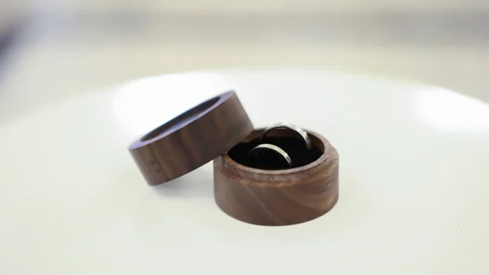 mishel uajli raskryvaet tajnu neznakomcza na svadbe endryu helliman-pux-su-0