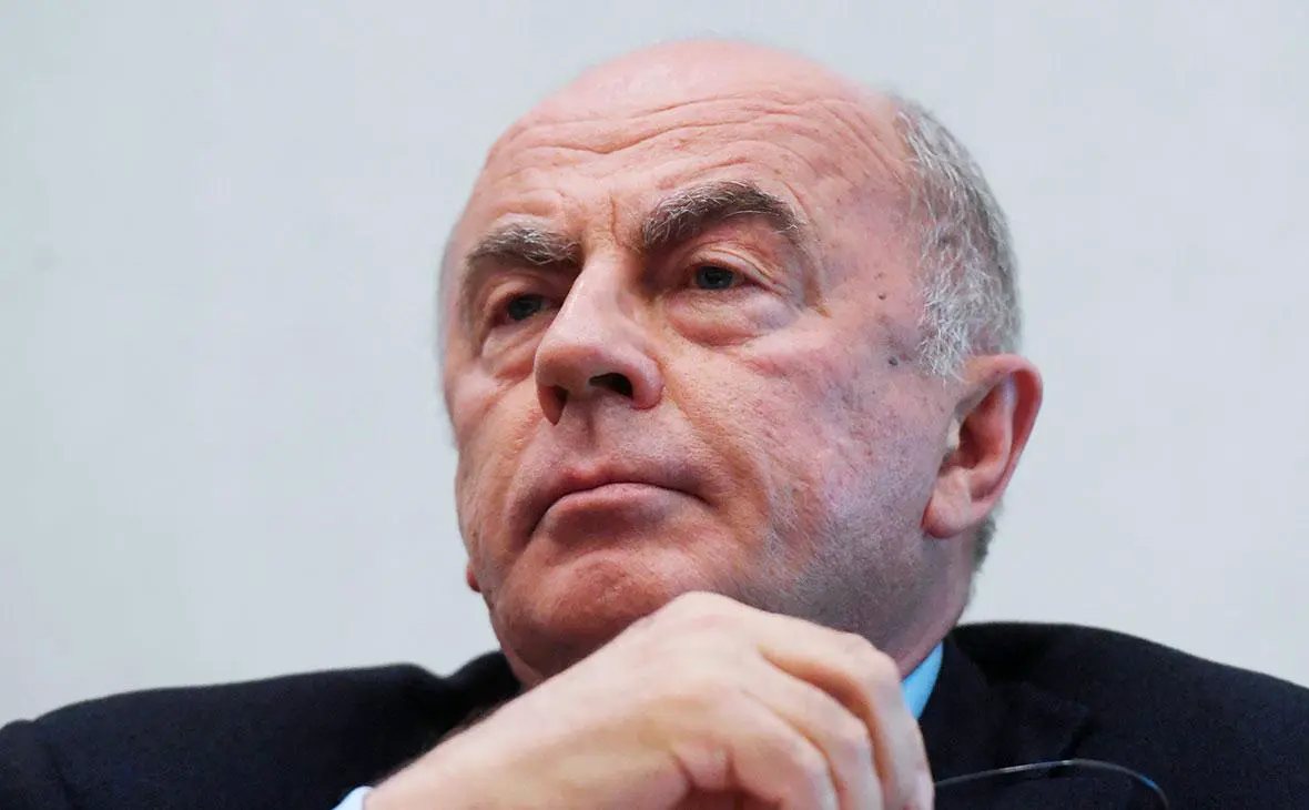 Александр Запесоцкий ( Кирилл Каллиников / РИА Новости)