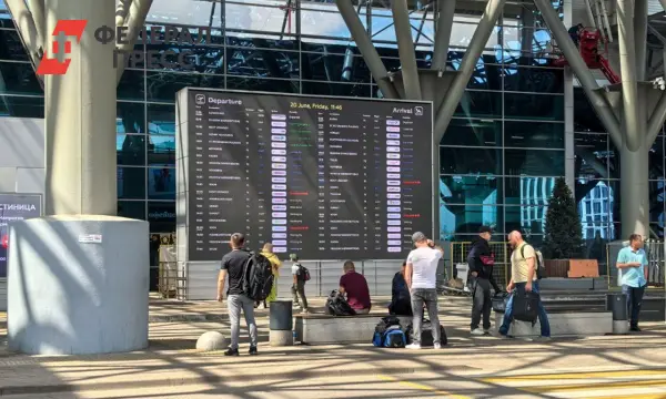 Аэропорт Омска оперативно реагирует на сбои авиарейсов в тумане-0