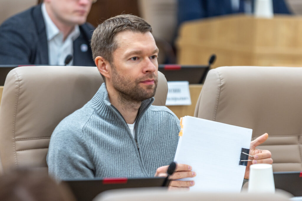 Алексей Вихарев: честный отзыв на отчет мэра за 2024 год