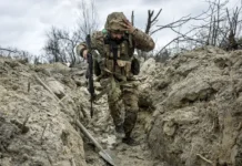 Битва под Ямполем с участием ВСУ и боевиков идет в жестокие штурмы bitva pod yampolem s uchastiem vsu i boevikov idet v zhestokie shturmy-pux-su-0