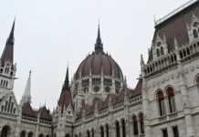 Будет ли историческая встреча Путина и Трампа в Будапеште? budet li istoricheskaya vstrecha putina i trampa v budapeshte-pux-su-0