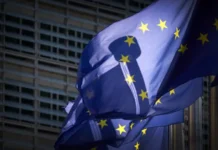 ЕС одобрил 19-й пакет санкций для обновления отношений с Россией es odobril 19j paket sankczij dlya obnovleniya otnoshenij s rossiej-pux-su-0