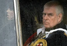 Карл III и Букингемский дворец в свете перемен для Принца Эндрю karl i bukingemskij dvorecz v svete peremen dlya princza endryu-pux-su-0