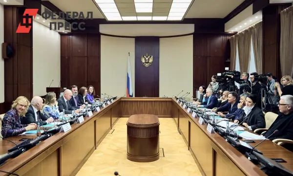 Рекордный старт полуфиналов «Это у нас семейное» от России – страны возможностей!-0