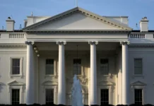 Сенаторы США готовы поддержать Белый дом и Дональда Трампа по санкциям senatory ssha gotovy podderzhat belyj dom i donalda trampa po sankcziyam-pux-su-0