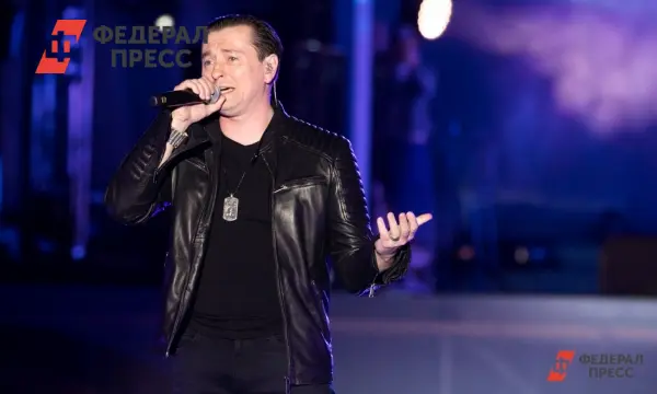 Сергей Безруков призывает к поиску правды о судьбе Сергея Есенина-0