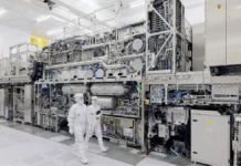 США и союзники обсуждают новые меры экспорта ASML и Applied Materials в Китай ssha i soyuzniki obsuzhdayut novye mery eksporta i v kitaj-pux-su-0