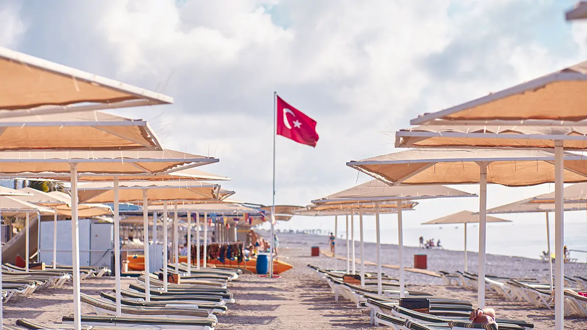 Shot: Тело российской туристки нашли в номере отеля Аланьи