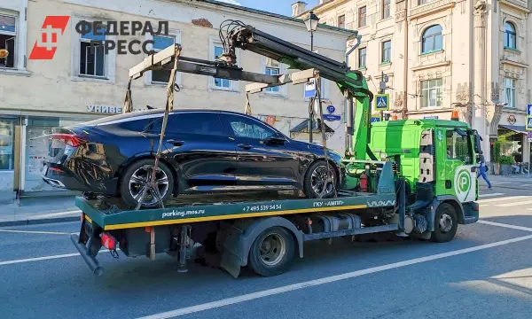 Владивосток запускает муниципальный эвакуатор для порядка в парковке!-0