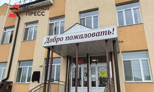 Дмитрий Чернышенко оценивает достижения Удмуртии и Самарской области в образовании по поручению Владимира Путина-0