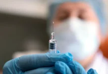 Эксперты Института Пастера и Андрей Кондрахин обсуждают птичий грипп и COVID-19 eksperty instituta pastera i andrej kondrahin obsuzhdayut ptichij gripp i 19-pux-su-0