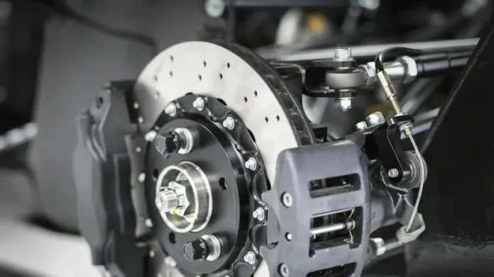 eksperty renessans strahovanie raskryli sekrety bezopasnogo vozhdeniya zimoj-pux-su-0