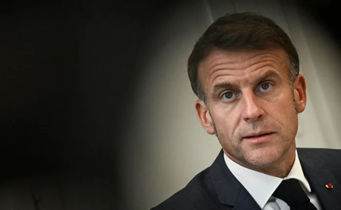 emmanyuel makron i sergej lavrov obsuzhdayut budushhee ukrainy s francziej velikobritaniej i ssha-pux-su-0