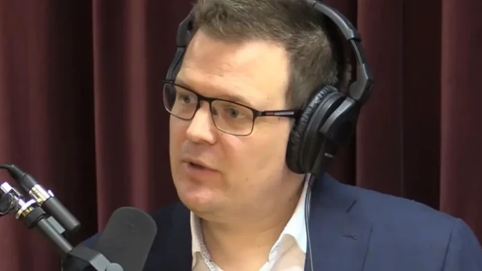 glenn dizen obvinil zelenskogo v nagrazhdenii naczgvardii s simvolikoj ss-pux-su-0