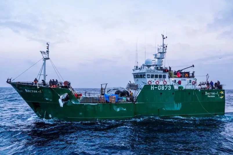 Судно-ярусолов РК &quotВосток-1&quot рыболовецкий колхоз &quotВосток-1&quot