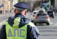 Михаил Салкин рассказал, за что по КоАП РФ могут лишить прав из-за гирлянд mihail salkin rasskazal za chto po koap rf mogut lishit prav izza girlyand-pux-su-0