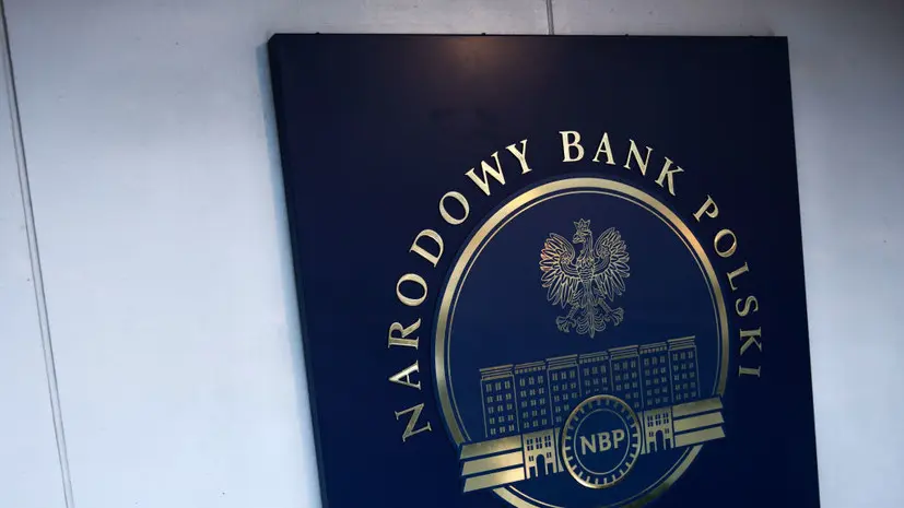 Нацбанк Польши выявил разницу в зарплатах украинцев и поляков