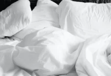 Сеть клиник «Семейная» предлагает советы для здорового сна пожилых людей set klinik semejnaya predlagaet sovety dlya zdorovogo sna pozhilyh lyudej-pux-su-0