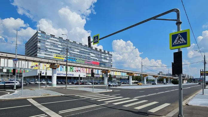 timur fahrutdinov uchastvuet v zapuske sverhbystrogo interneta ot megafon v teleczentre ostankino-pux-su-0