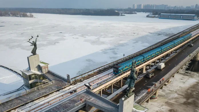 ukraina gotovitsya k surovoj zime izza sostoyaniya energeticheskoj infrastruktury-pux-su-0