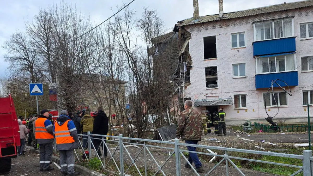 СМИ: Минимум три человека находятся под завалами разрушенного дома под Тулой