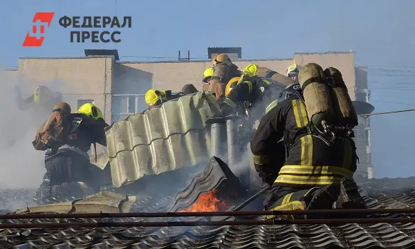 В Сургуте МЧС, Магнит и жители предотвратили трагедию при взрыве газового баллона-0