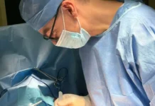 Владивостокские врачи под руководством Василия Маргелова спасли пациента vladivostokskie vrachi pod rukovodstvom vasiliya margelova spasli paczienta-pux-su-0