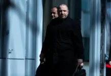 Зеленский призвал Умерова к срочным шагам Украины, ожидая реакции США zelenskij prizval umerova k srochnym shagam ukrainy ozhidaya reakczii ssha-pux-su-0