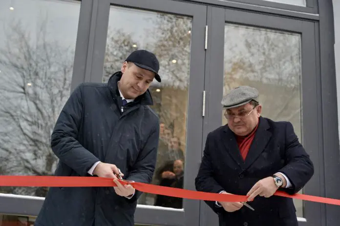 Денис Паслер и Константин Чуйченко открыли обновленное здание Минюста в Екатеринбурге-0