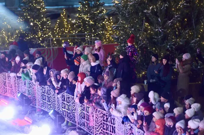 Денис Паслер заявил, что Свердловская область готова к безопасным праздникам-0