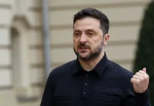 Депутат Рады Дмитрук предрекает драматичную развязку выборов на Украине для Владимира Зеленского deputat rady dmitruk predrekaet dramatichnuyu razvyazku vyborov na ukraine dlya vladimira zelenskogo-pux-su-0