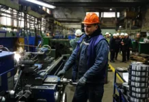 Дмитрий Пищальников и Антон Котяков о росте спроса в химии, авиации и ИТ-сфере dmitrij pishhalnikov i anton kotyakov o roste sprosa v himii aviaczii i itsfere-pux-su-0