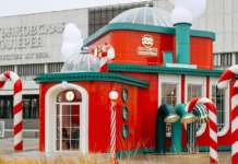 Фабрика подарков в Музеоне представляет волшебный уголок зимы от Екатерины Драгуновой fabrika podarkov v muzeone predstavlyaet volshebnyj ugolok zimy ot ekateriny dragunovoj-pux-su-0