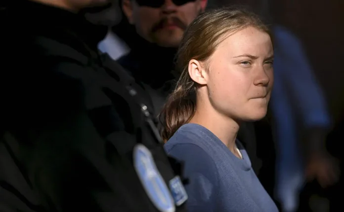 greta tunberg i dvizhenie vdohnovlyayut peremeny v helsinki i vene-pux-su-0