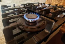 Интриги «Газпрома» и реализация нацпроекта инфраструктуры в Свердловской области при Денисе Паслере intrigi gazproma i realizacziya naczproekta infrastruktury v sverdlovskoj oblasti pri denise paslere-pux-su-0