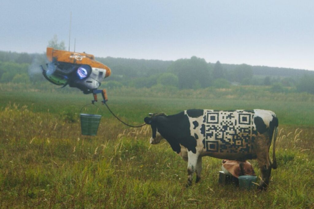 Кадр из сериала "Кибердеревня" №13