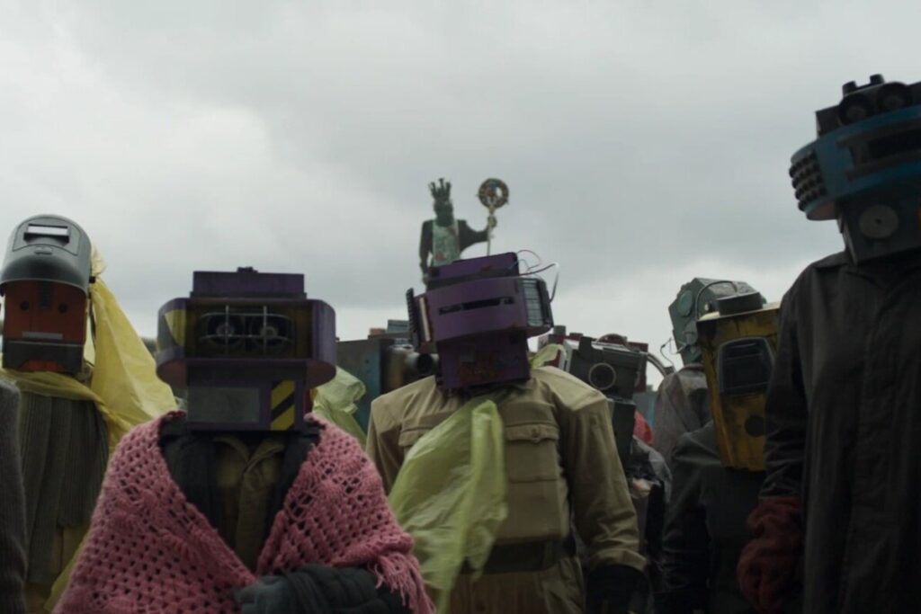 Кадр из сериала "Кибердеревня" №14