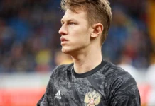 Луис Энрике рассказывает о Сафонове и Шевалье, отмечая позитивные изменения вратарской линии ПСЖ luis enrike rasskazyvaet o safonove i shevale otmechaya pozitivnye izmeneniya vratarskoj linii pszh-pux-su-0