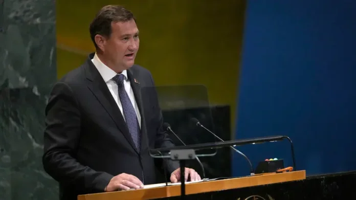 mid belorussii podcherkivaet chto kiev moskva i ssha reshayut sudbu konflikta na ukraine-pux-su-0