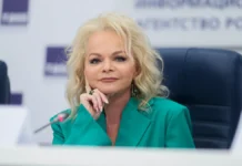 Мосгорсуд проводит разбирательство по делу Ларисы Долиной и Полины Лурье mosgorsud provodit razbiratelstvo po delu larisy dolinoj i poliny lure-pux-su-0