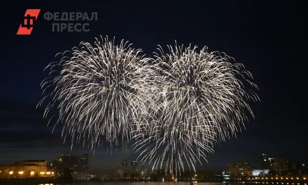 Новый год во Владивостоке обещает яркие салюты на лучших площадках-0