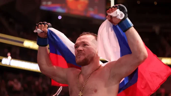 petr yan porazhaet svoim vpechatlyayushhim triumfom i reakcziej bojczov-pux-su-0